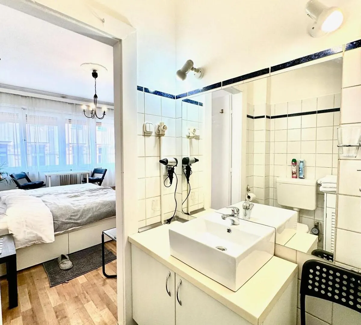 Sunny Midterm Apartman Budapest Apartment