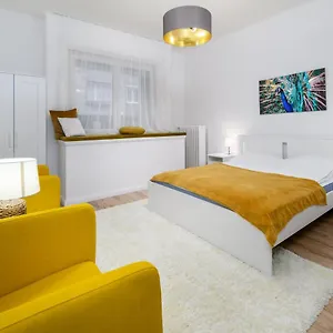  Apartamento Stylish Spot By The River Danube